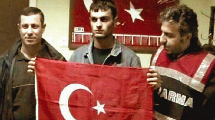 Ogün Samast'ın çekilen görüntülerinde FETÖ izleri - Fetö Gerçekleri