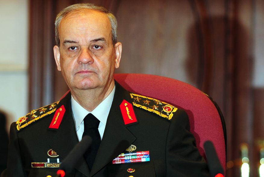 Eski Genelkurmay Başkanı İlker Başbuğ�un tutuklanmasını emrini Fetullah Eski Genelkurmay Başkanı İlker Başbuğ�un tutuklanmasını emrini Fetullah
